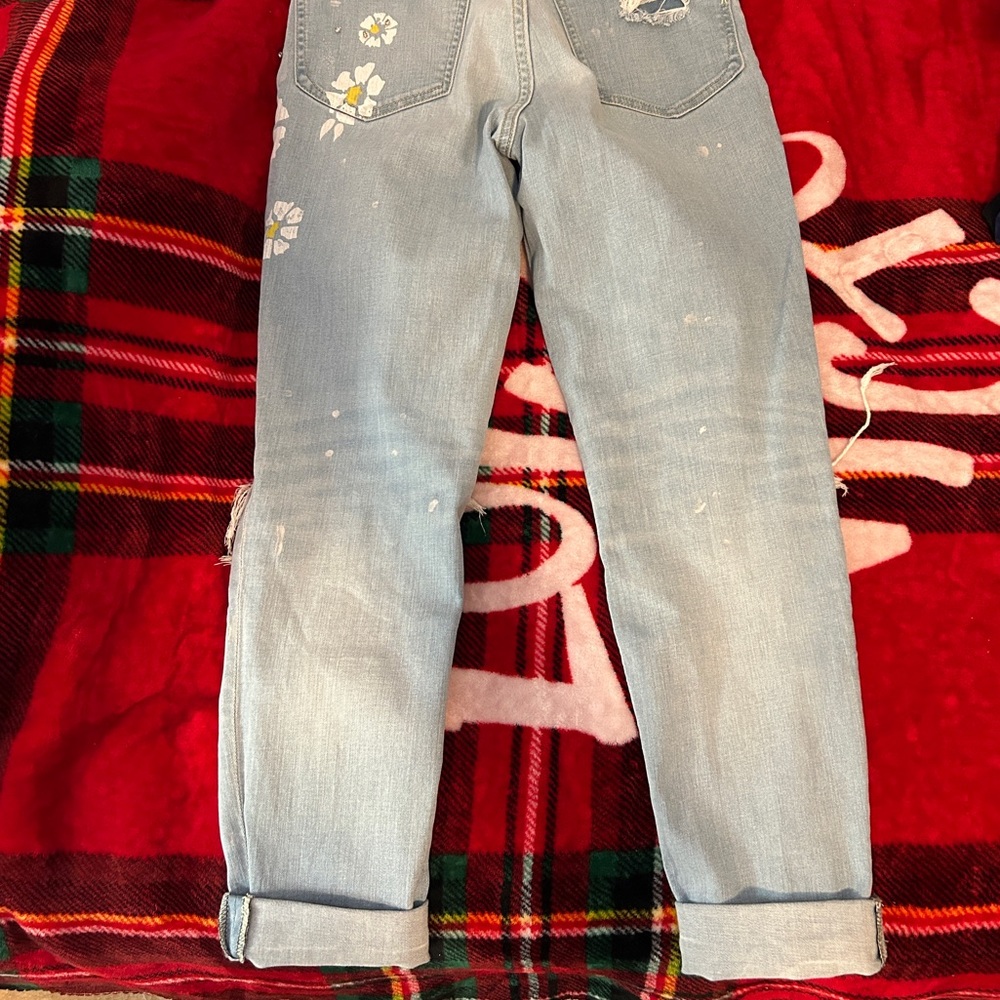 EXPRESS Painted Daisy Rhinestone Jeans - Picture 5 of 6